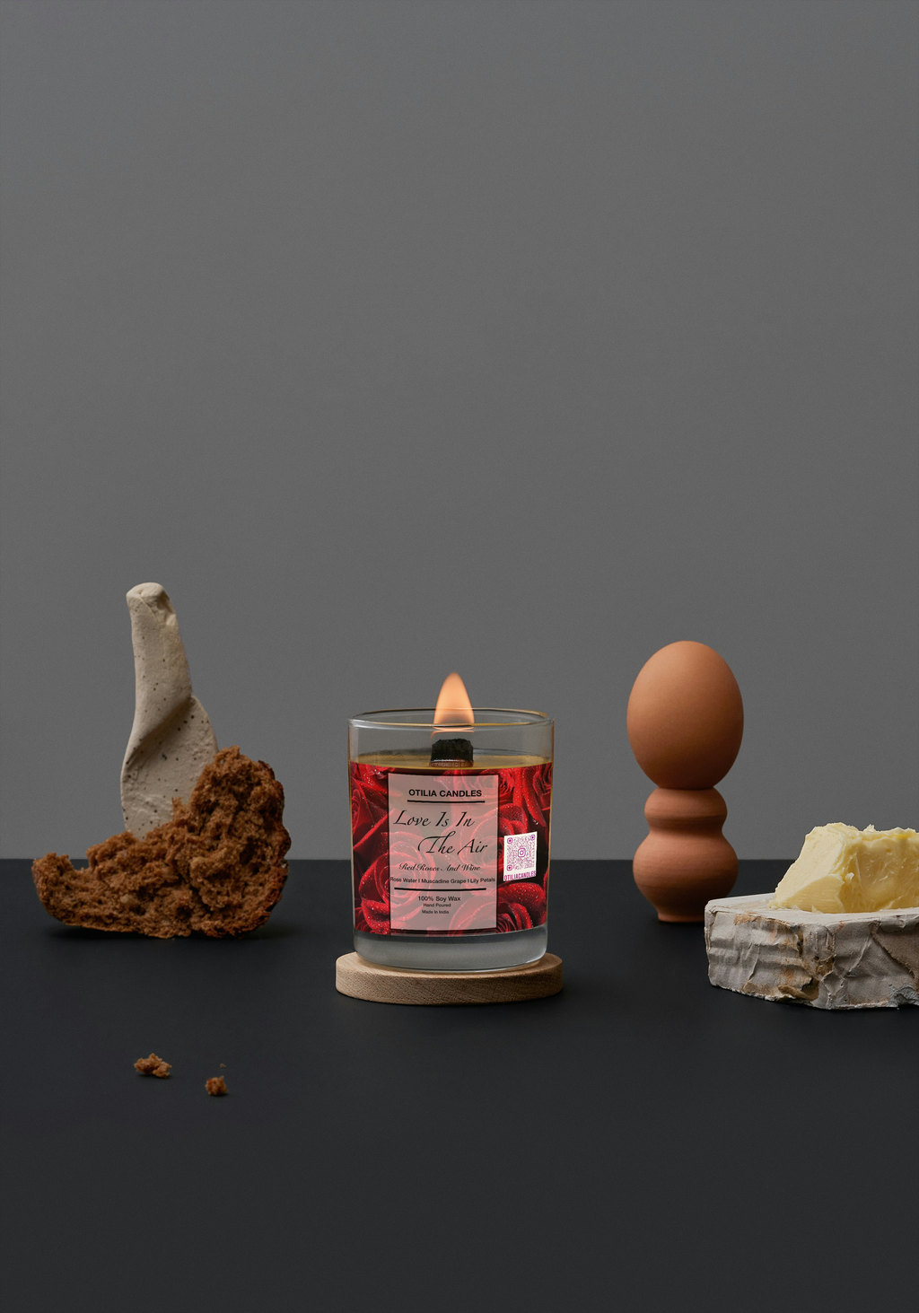 Love is The Air-Château Rose Scented Candle
