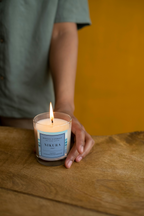 Nikura - A Ocean Breeze Scented Candle
